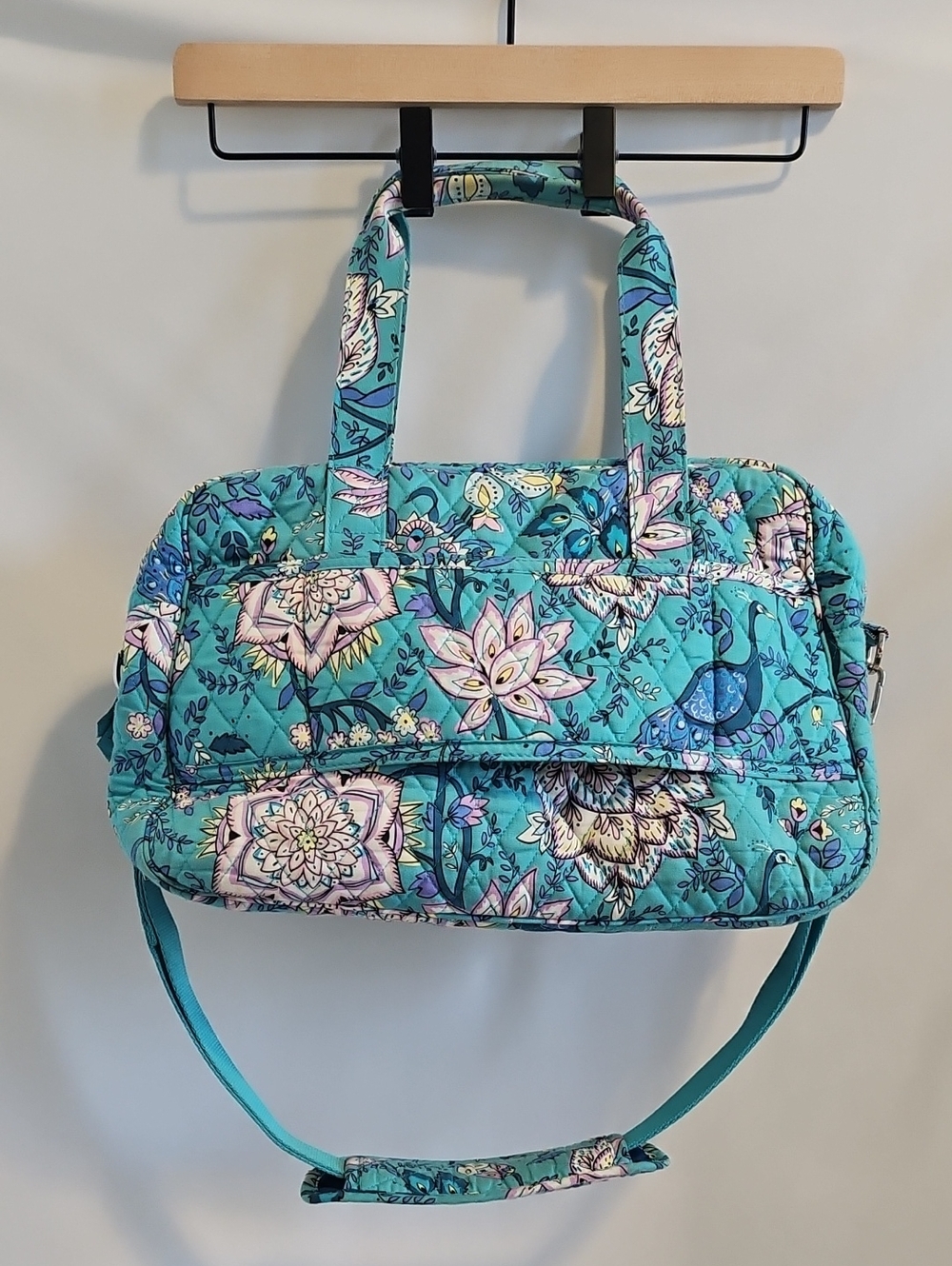 Vera Bradley Peacock Garden Teal Quilted Medium Traveler Bag
